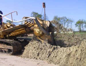 Tiefenfräse im Einsatz Tiefenfräse im Einsatz